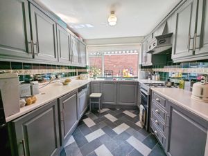 Photo 15- click for photo gallery